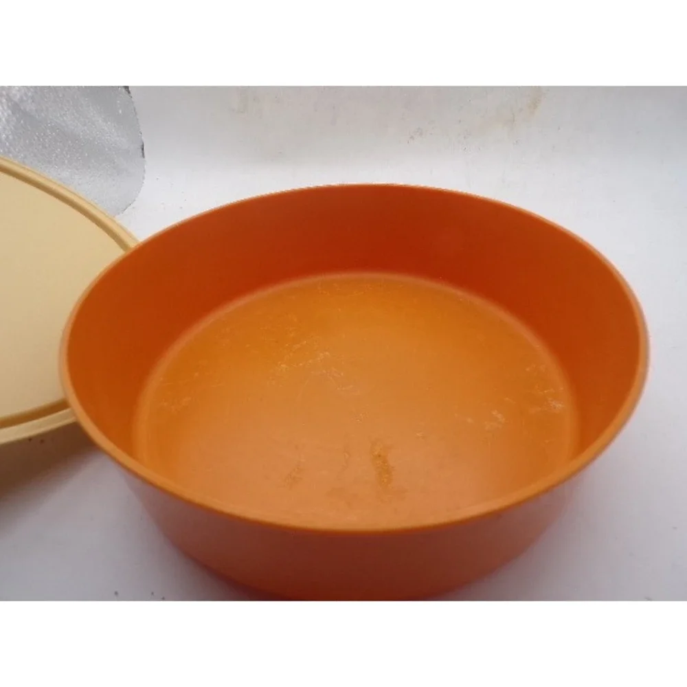 Vintage Tupperware Orange Servalier Bowl 1405-19 with Tan Sunburst Lid 6 Inch